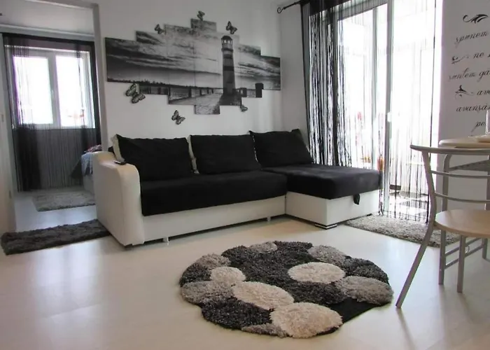 Apartament Sulina Apartment *